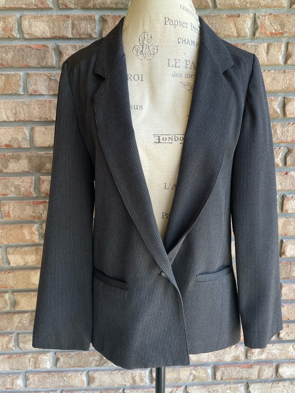 Bryn Mawr Black Pinstripe Women's Classic Vintage Blazer Jacket.